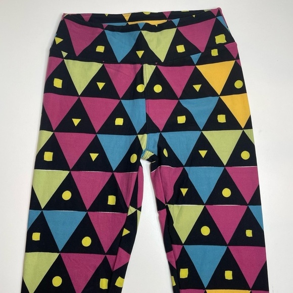 LuLaRoe Leggings OS One Size Set of 3 Black Backgrounds Triangles Floral Pebbles - Picture 6 of 7